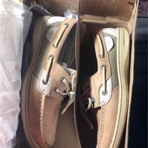 Women Sperry shoes 6.5w
